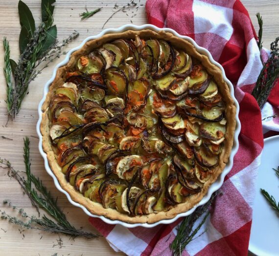 Root vegetable and white bean tart // Tarte aux légumes-racines et haricots blancs