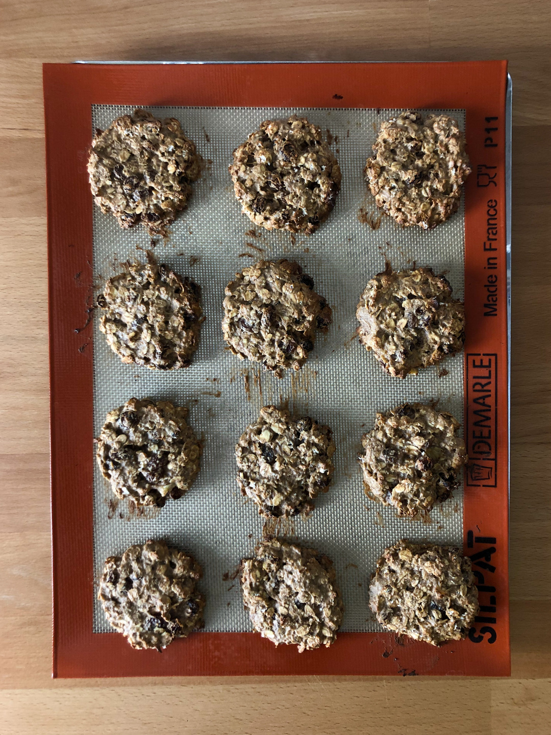 vegan oatmeal cookies