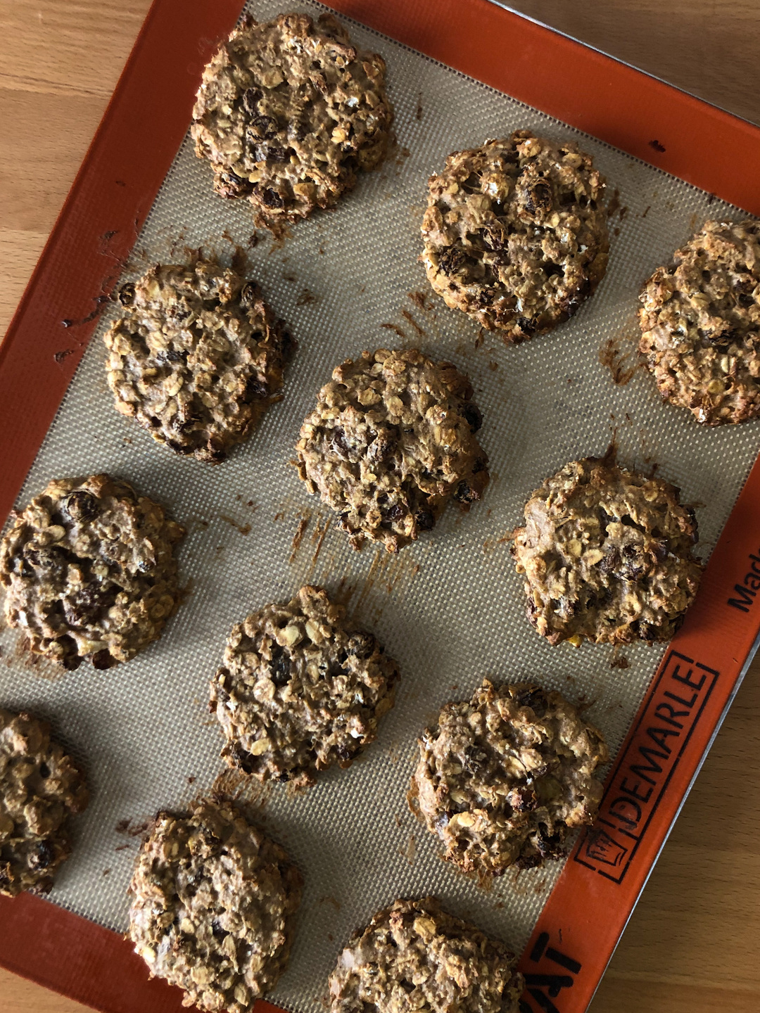 vegan oatmeal cookies
